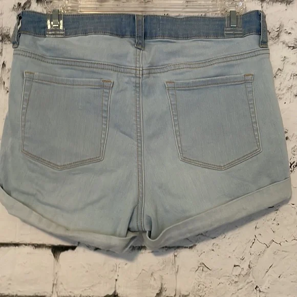 Pacsun super stretch two tone shortie Jean shorts - Picture 5 of 5